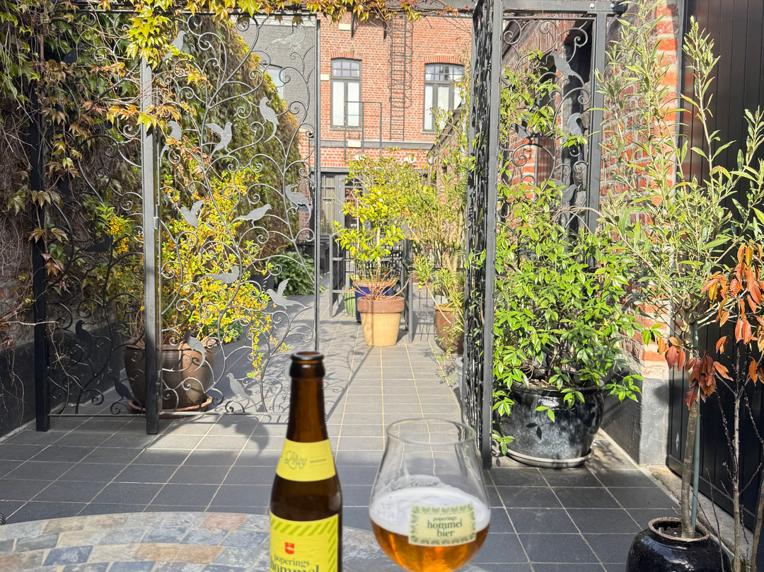 主街酒店主图