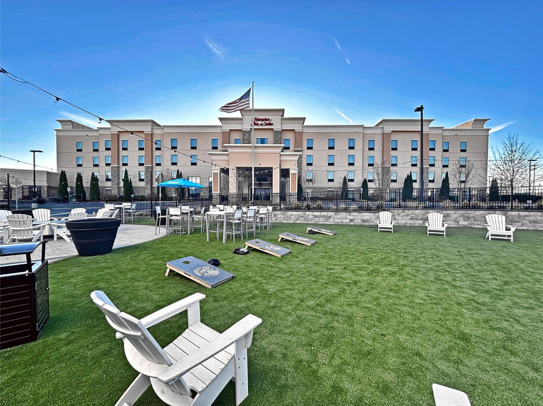 Hamilton Square酒店住宿-Hampton Inn & Suites Robbinsville