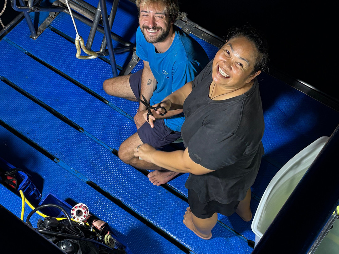 Similan Diving Safaris-库克卡克海滩必去景点
