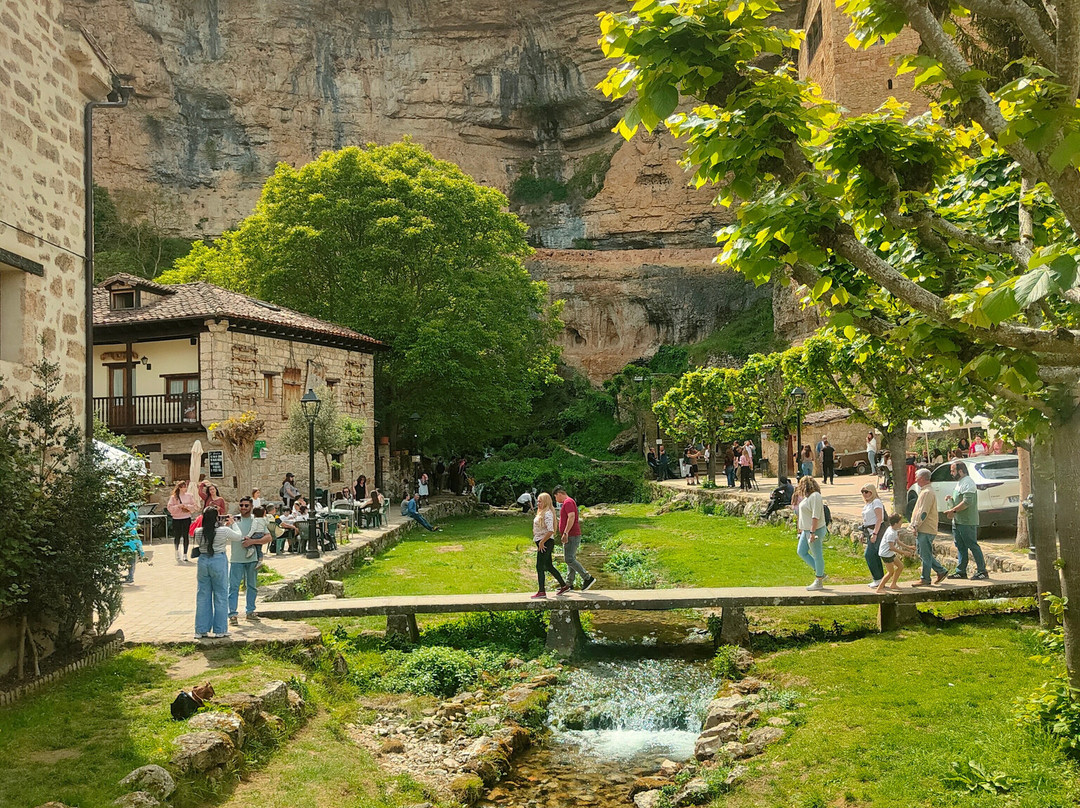 Cascada de Orbaneja-Orbaneja del Castillo必去景点