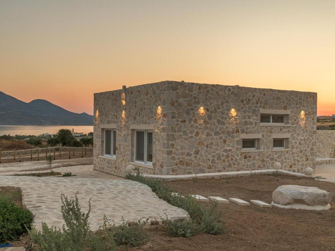 Milo Stone Villas