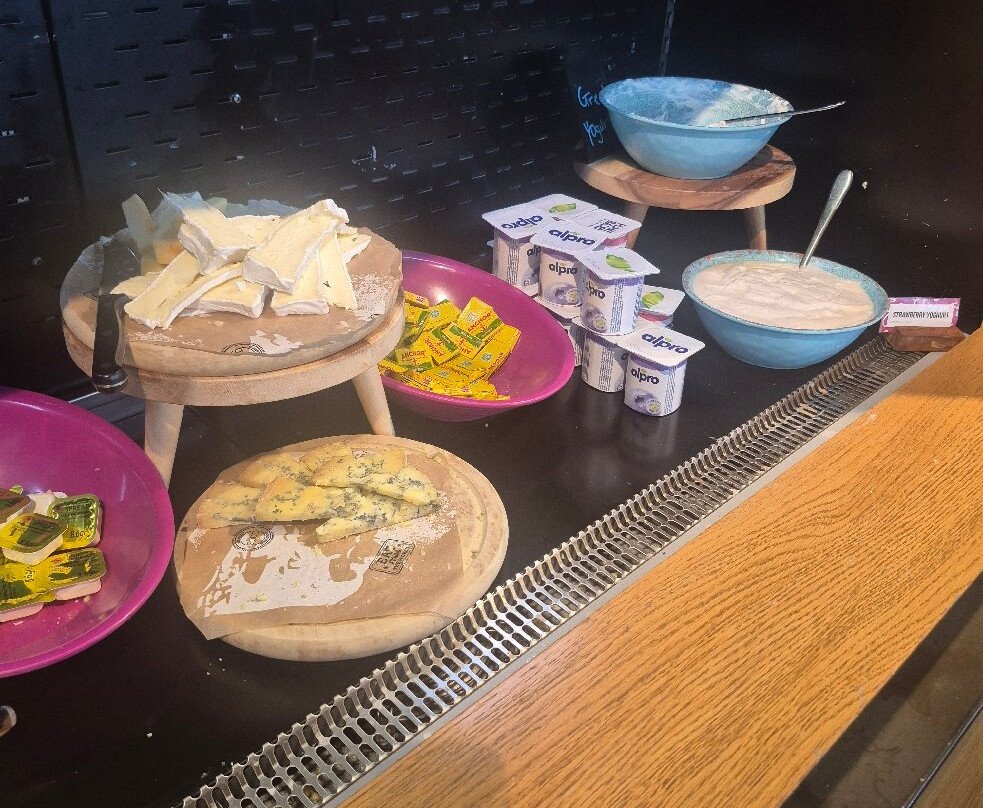 亚伯丁机场 Moxy 酒店主图