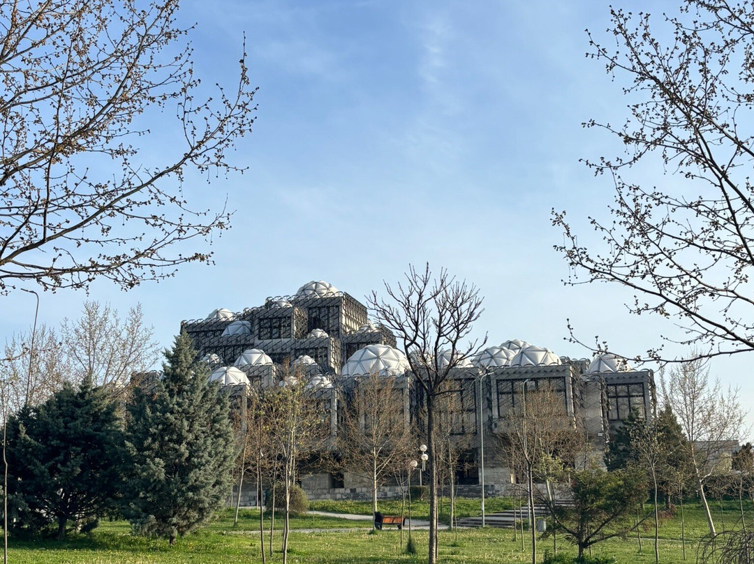 The National University Library Of Kosovo - Pjetër Bogdani-普里什蒂纳必去景点