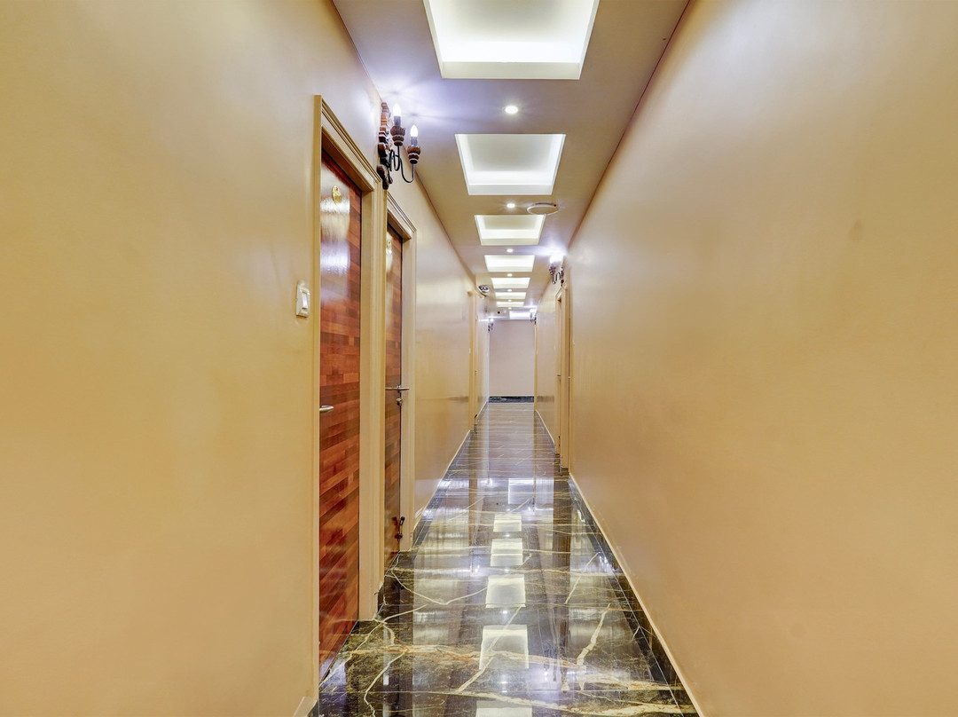 Townhouse NK Vivanta Luxury Rooms