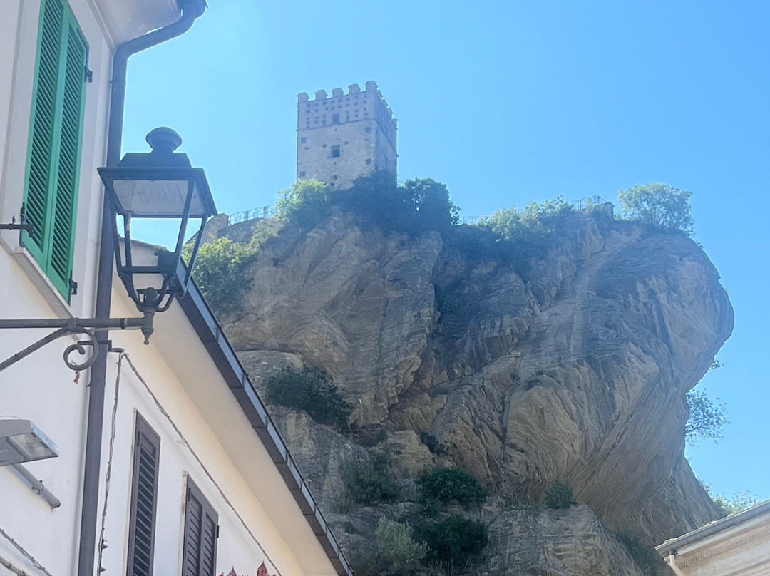 Castello Medievale di Roccascalegna-Roccascalegna必去景点