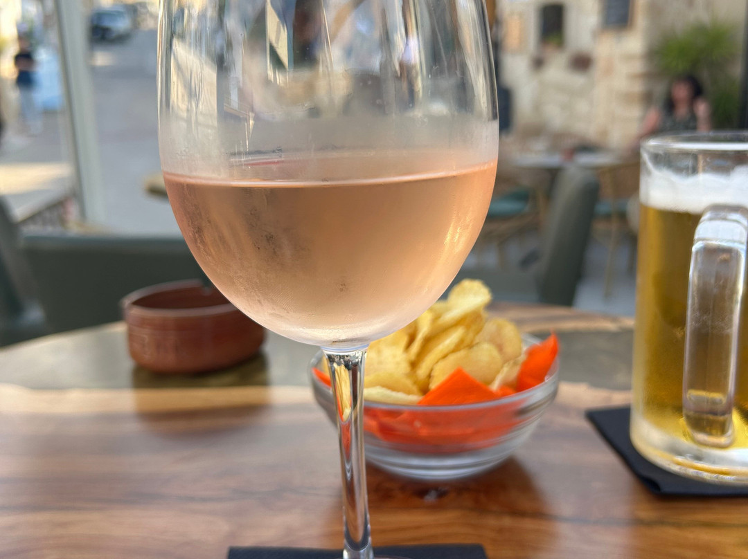 Dionysos Cafe - Bar-Koutouloufari必去景点