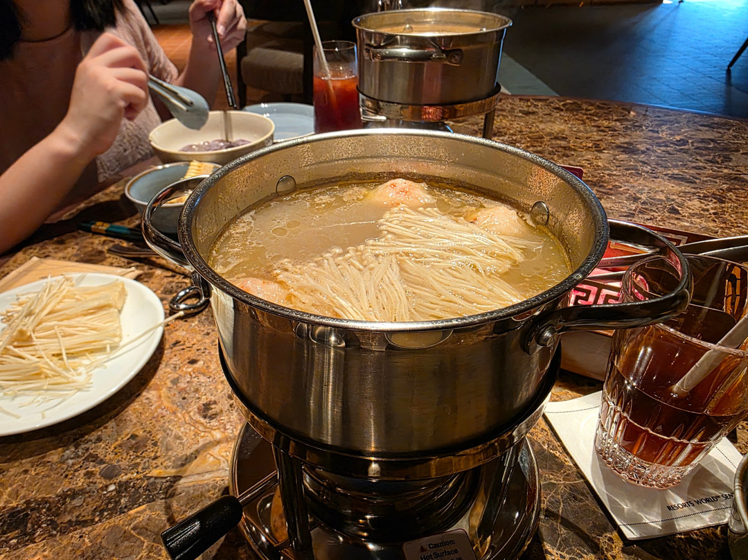 QUAN Hotpot