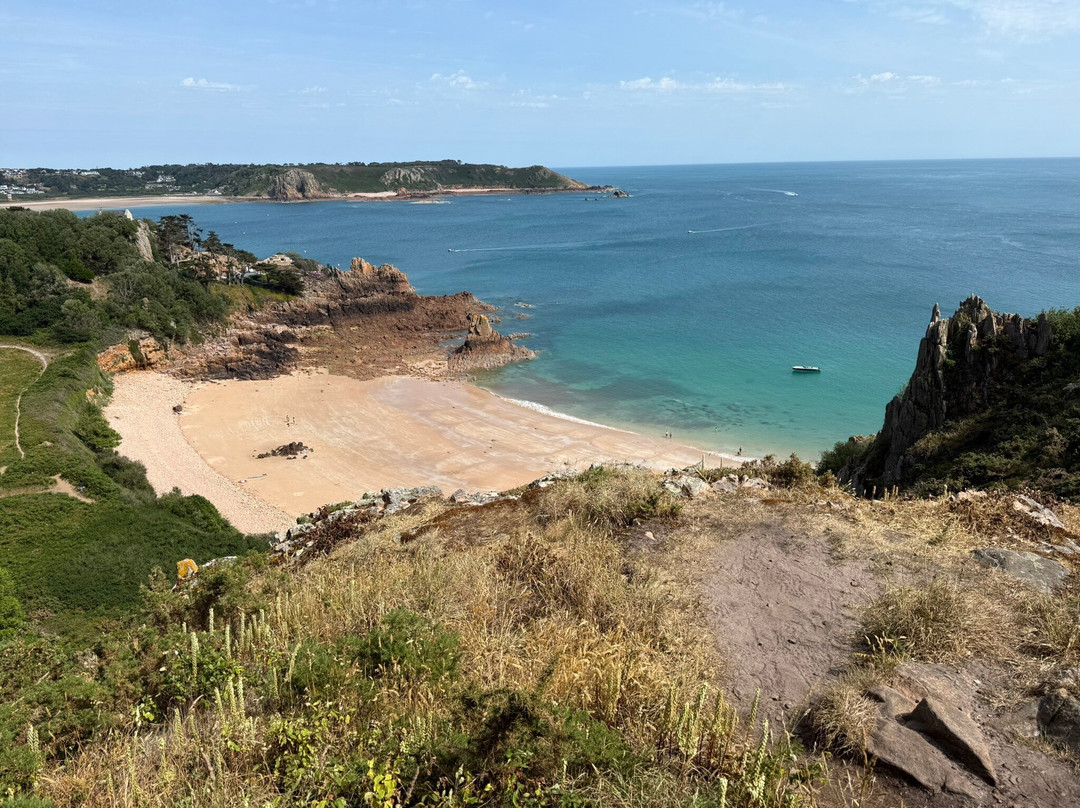 Beauport Beach-St. Aubin必去景点