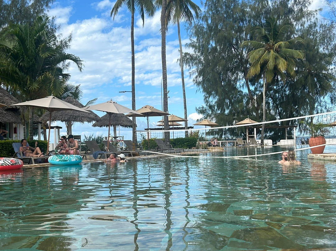 Paradise Beach Resort & Spa主图