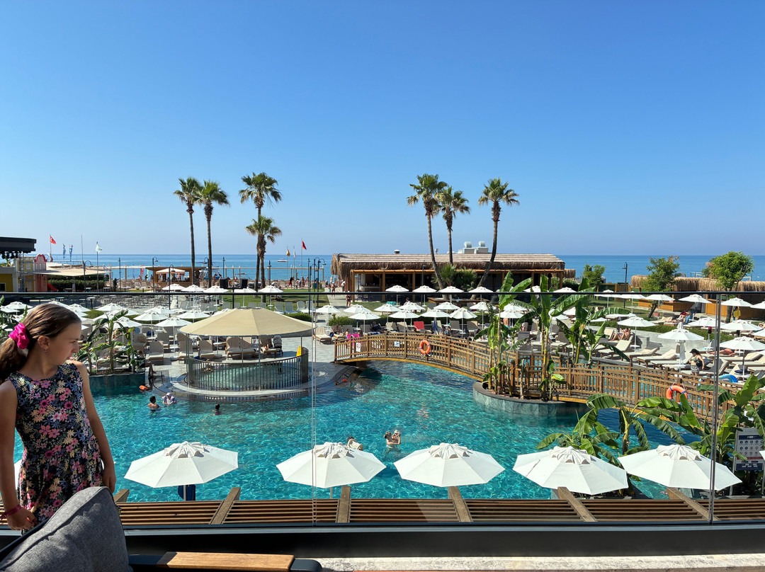 Luna Vista Hotel