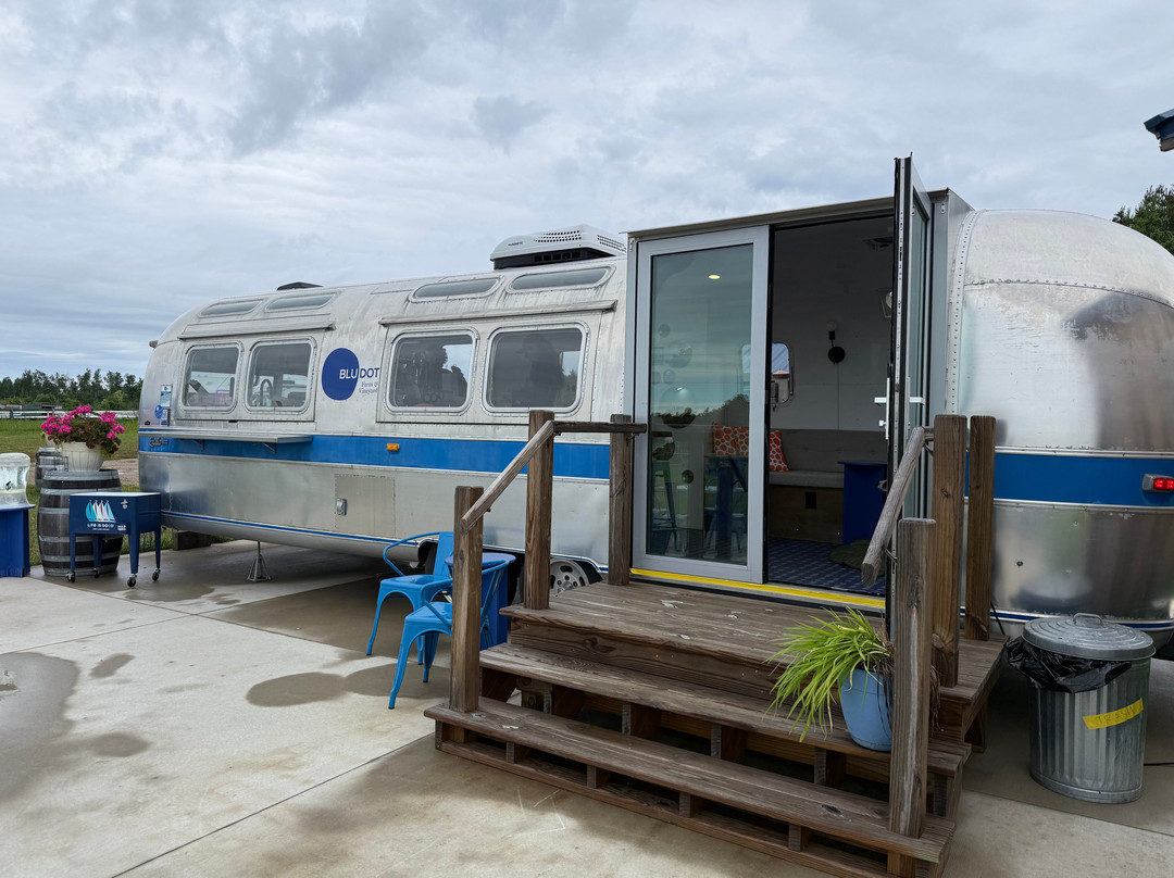 Blu Dot Farm & Vineyard