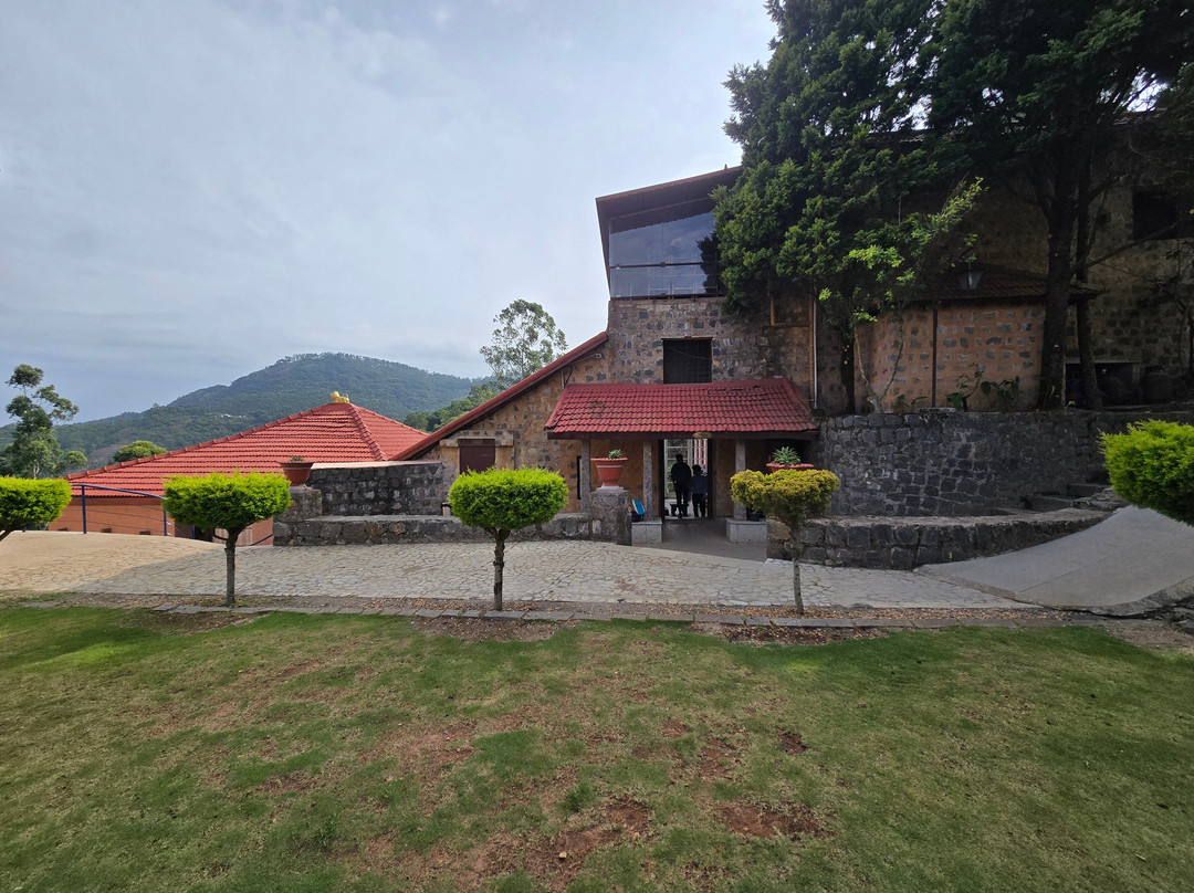 雅靠芒果山酒店主图