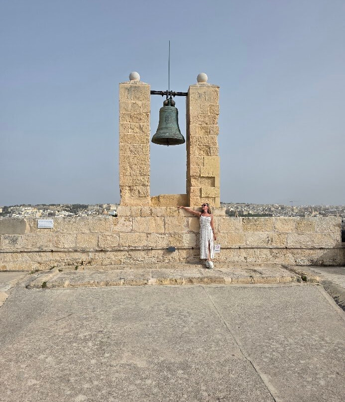 Cavalier Ferramolino, Fort Sant'anglu-毕尔古必去景点