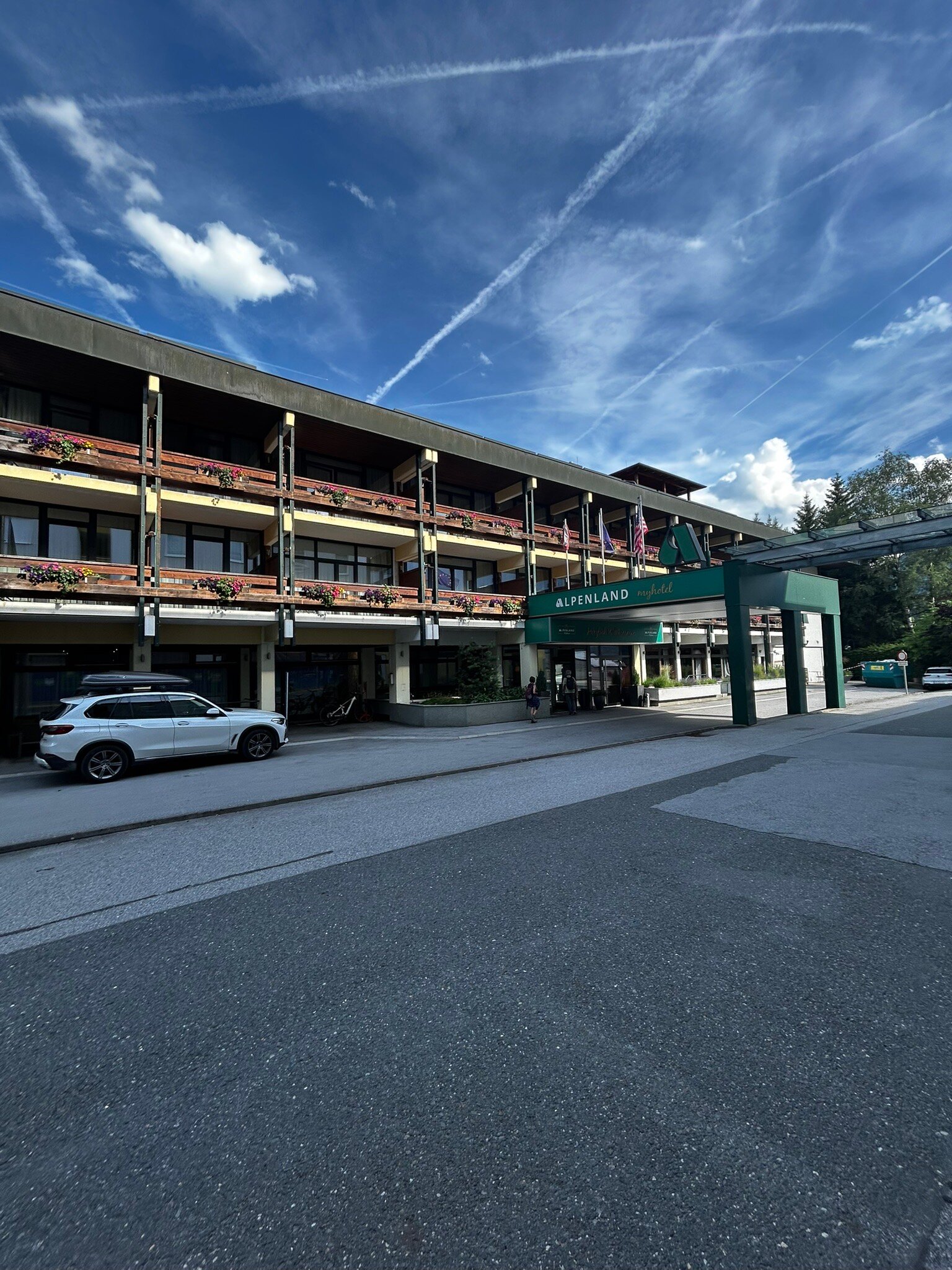 圣约翰高山之地酒店-旅行者