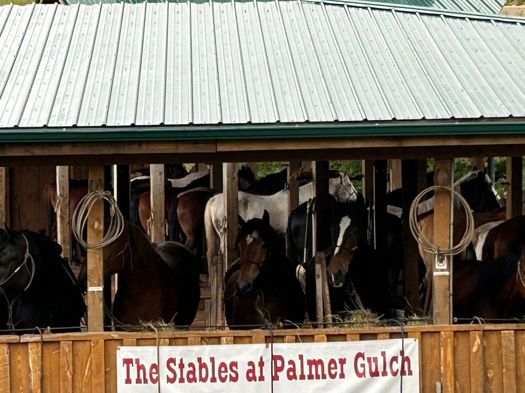 The Stables at Palmer Gulch-希尔城必去景点