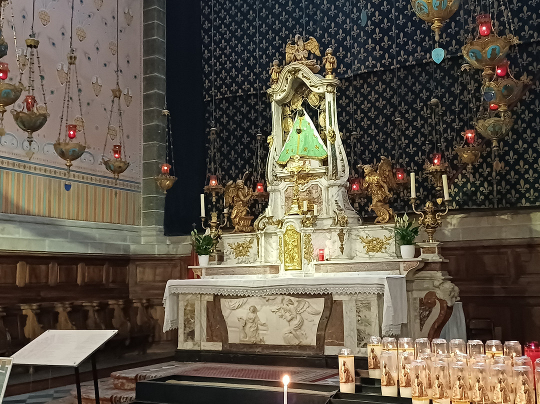 Cathédrale Notre-Dame-勒皮必去景点