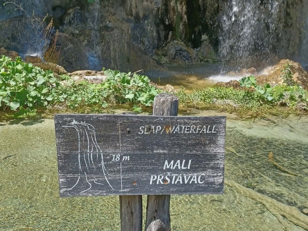 Mali Buk-十六湖国家公园必去景点