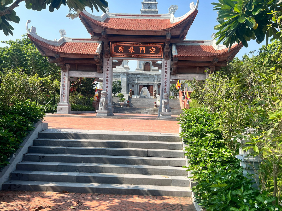 Halong Happy Travel-Ha Long City必去景点