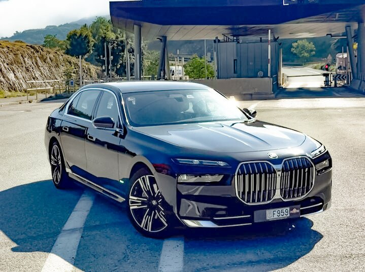 Limousine Tours Monte-Carlo-蒙特卡洛必去景点