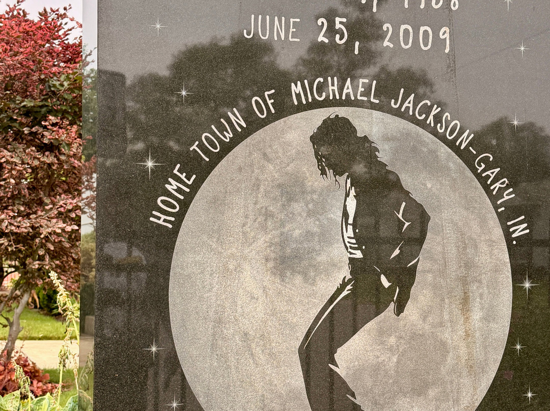 Michael Jackson Family Home-盖里必去景点