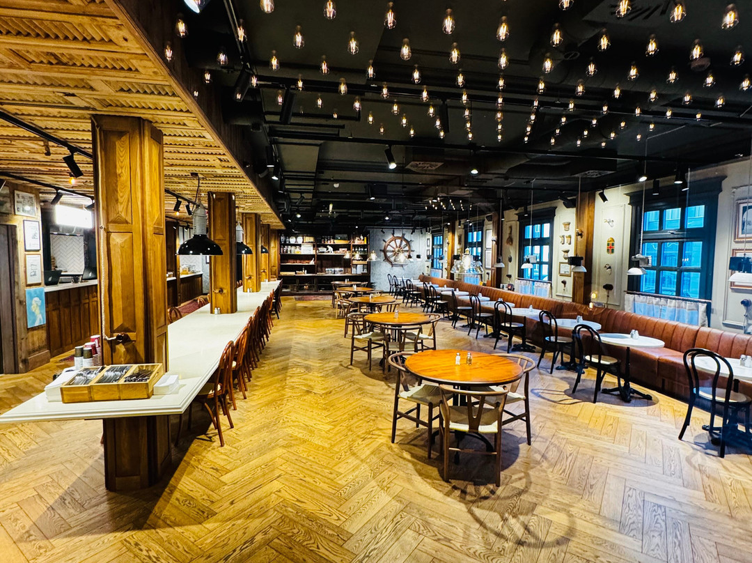 阿克雷里酒店主图