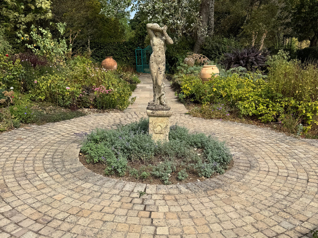 Burrow Farm Gardens-Dalwood必去景点
