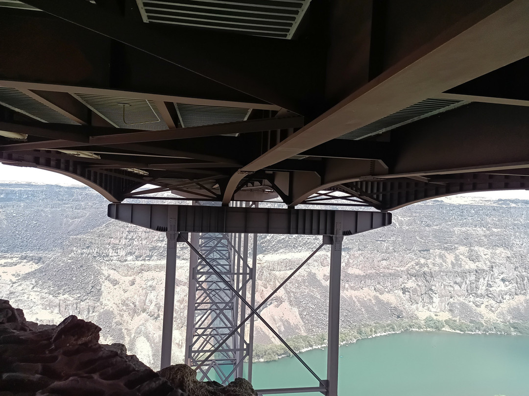 Buzz Langdon Visitor Center-特温福尔斯必去景点