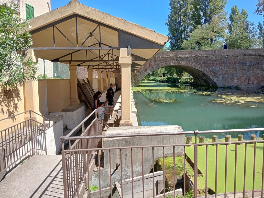 Lavatoio Dell'accolta