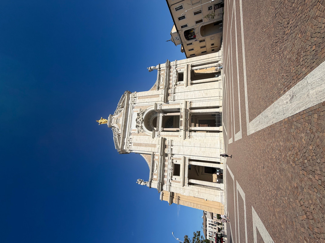 Basilica di Santa Maria degli Angeli-Santa Maria degli Angeli必去景点