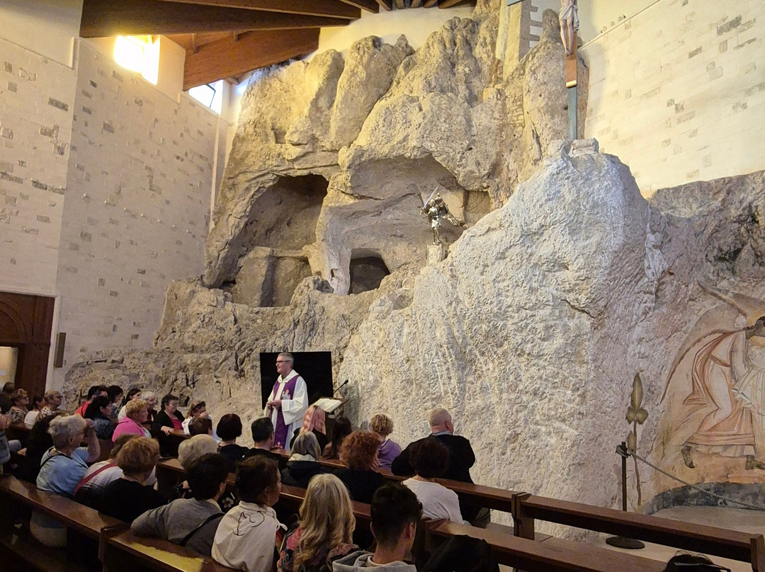 Santuario di San Michele Arcangelo-Monte Sant'Angelo必去景点