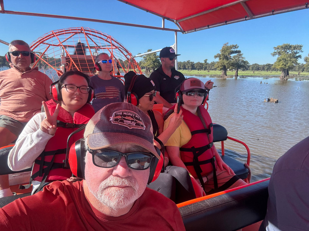 Atchafalaya Basin Landing & Airboat Swamp Tours-布里奥克斯桥必去景点