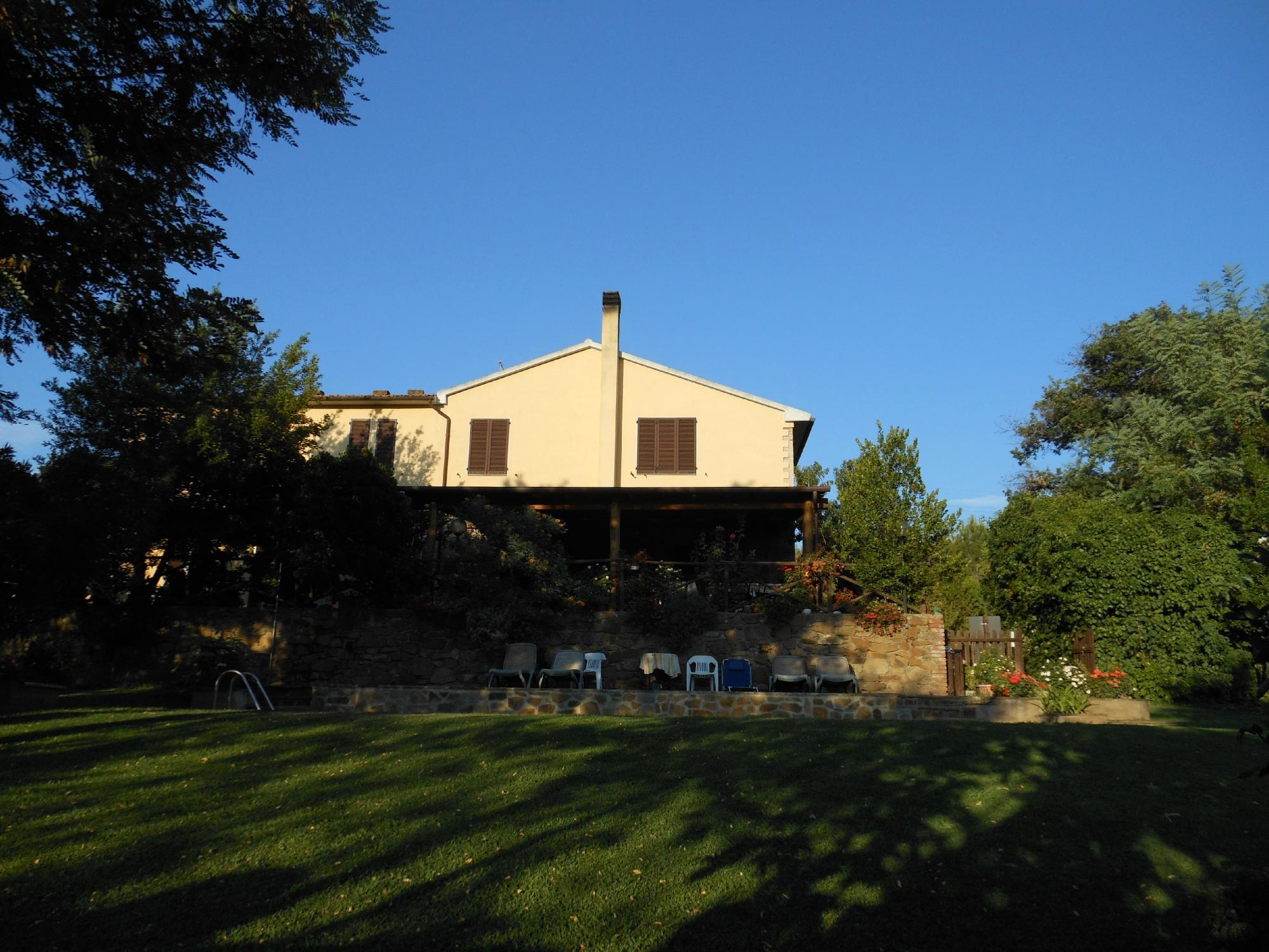 Agriturismo Sant'Anna-泳池