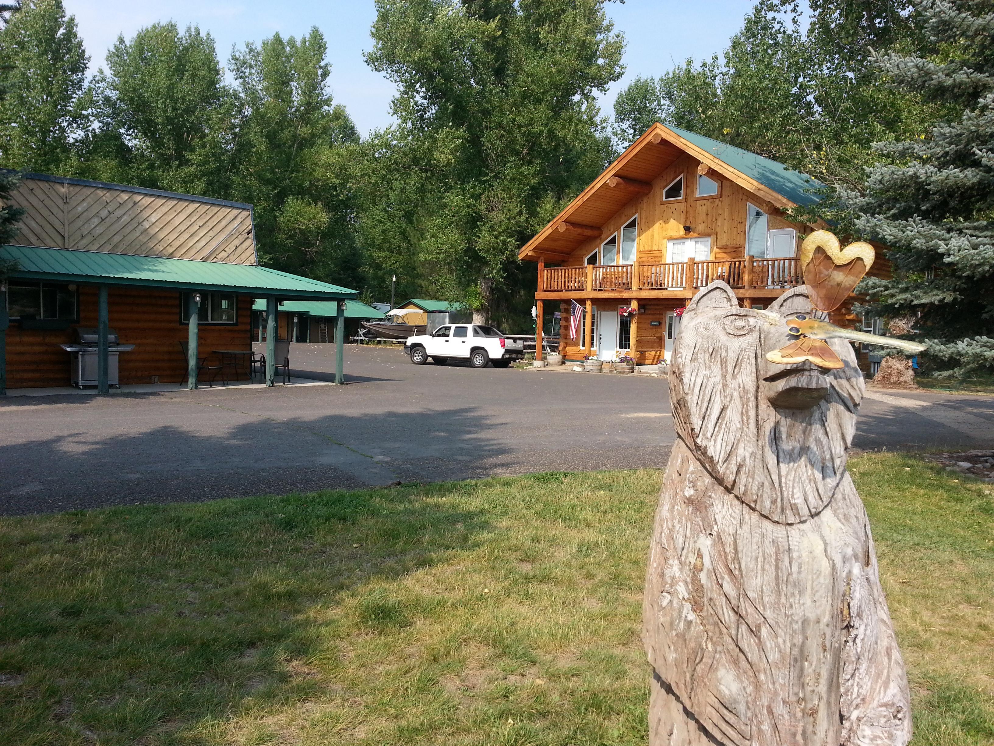 Alpine Lodge and RV-官方