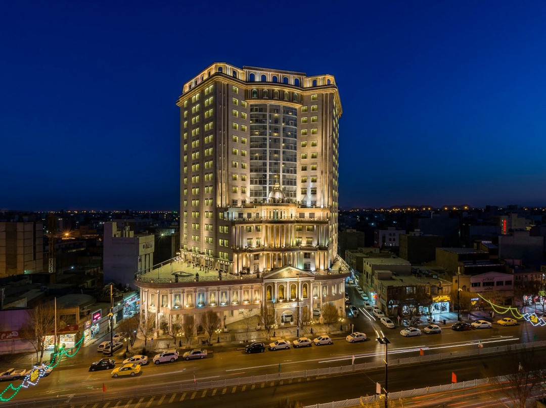 Golden Palace International Hotel