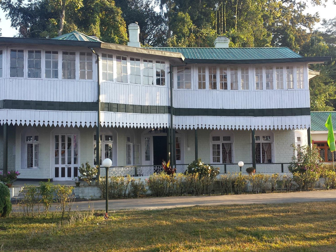 Hill Top Tourist Lodge