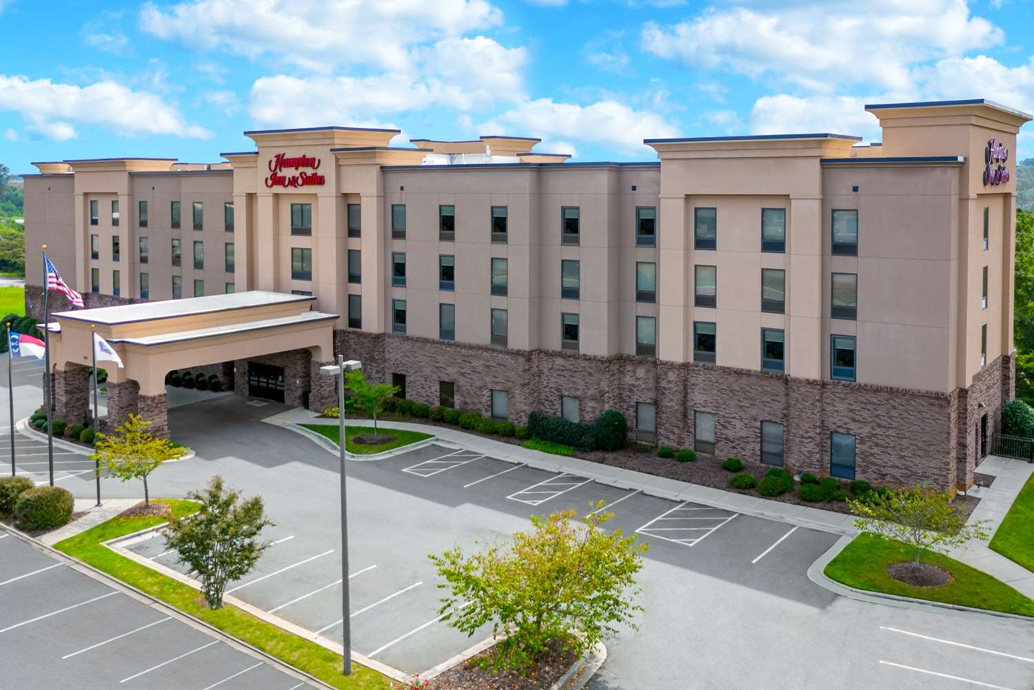 Hampton Inn and Suites-Winston-Salem/University Area NC-官方