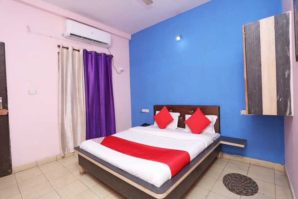 OYO 35391 Landmark 2 Power House