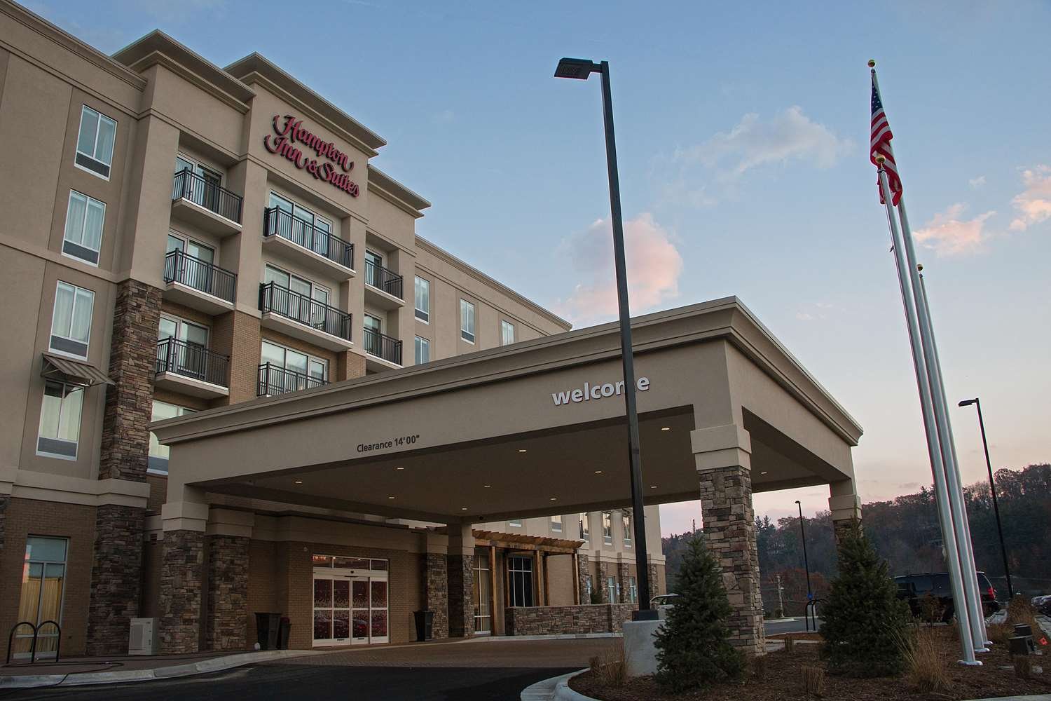 Hampton Inn & Suites Boone-官方