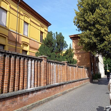 Ospedale di Santa Maria della Scaletta - Ospedale Vecchio-伊莫拉必去景点