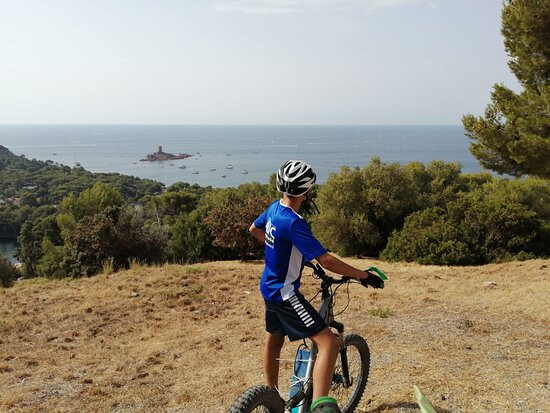 Cap Estérel Bike景点图片