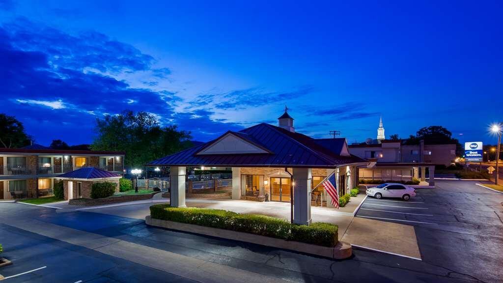 Best Western Winners Circle主图