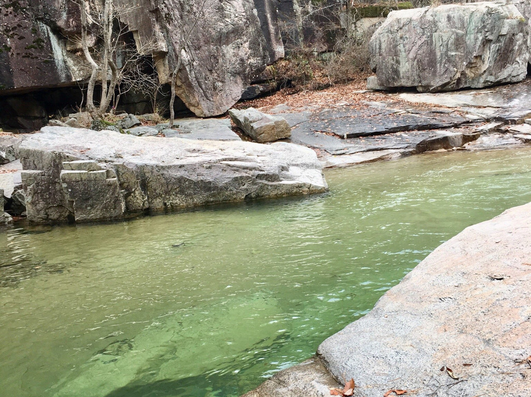 闻庆市旅游景点-Seonyudong Valley