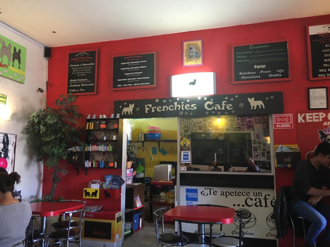 Frenchies Cafe