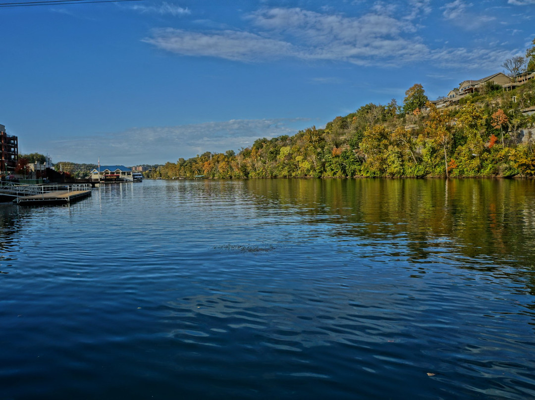 Lake Taneycomo景点图片