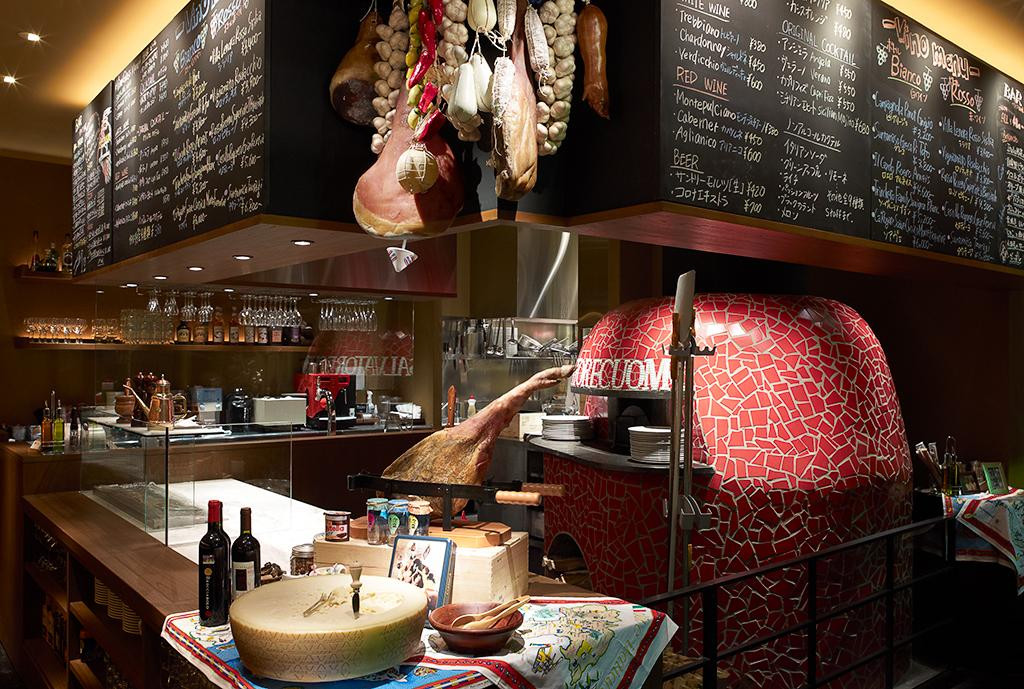 PIZZA SALVATORE CUOMO 池袋西口