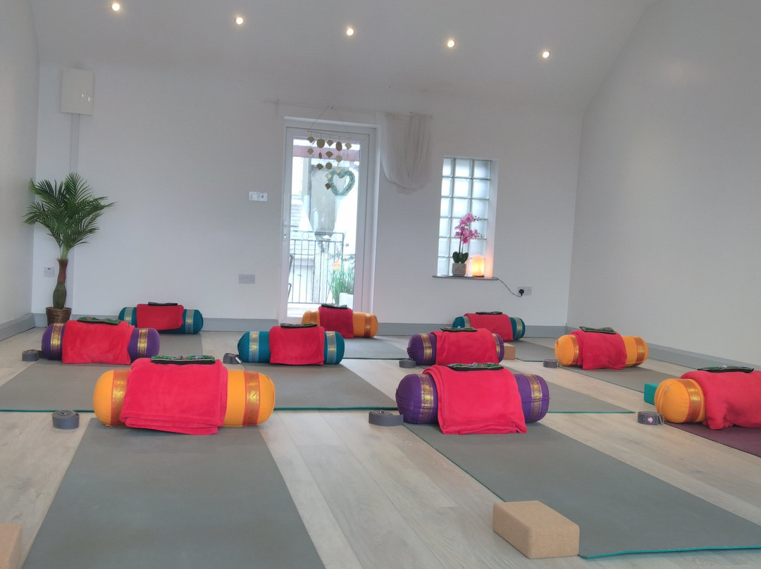 Carndonagh旅游景点-Inishowen Yoga