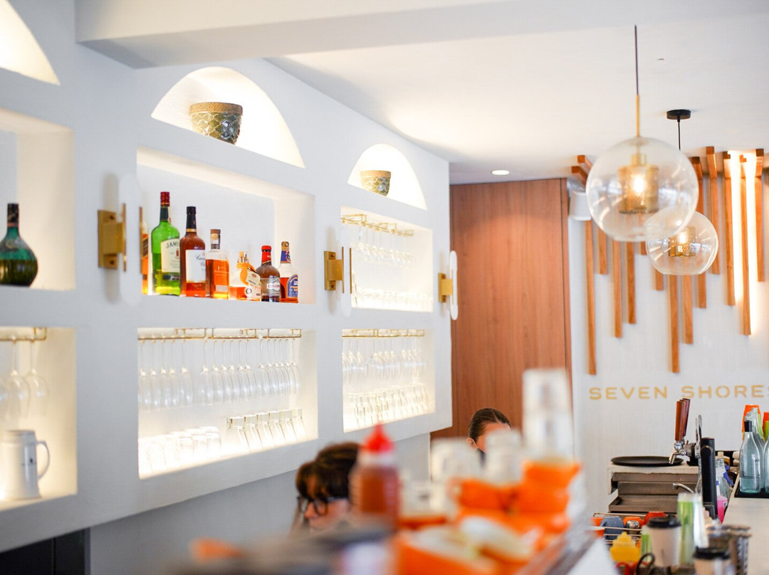 Clovelly餐馆和美食-Seven Shores