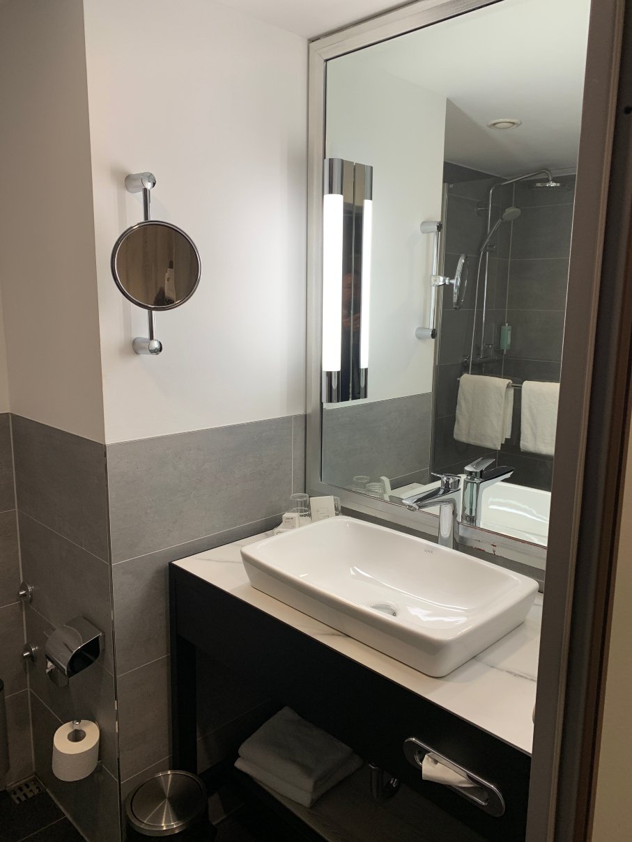 不来梅丽笙酒店-浴室