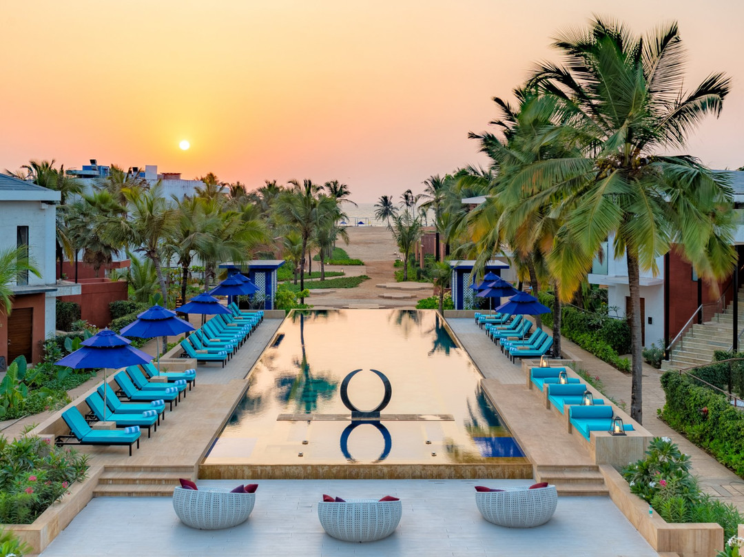 奔闹林酒店住宿-Azaya Beach Resort Goa