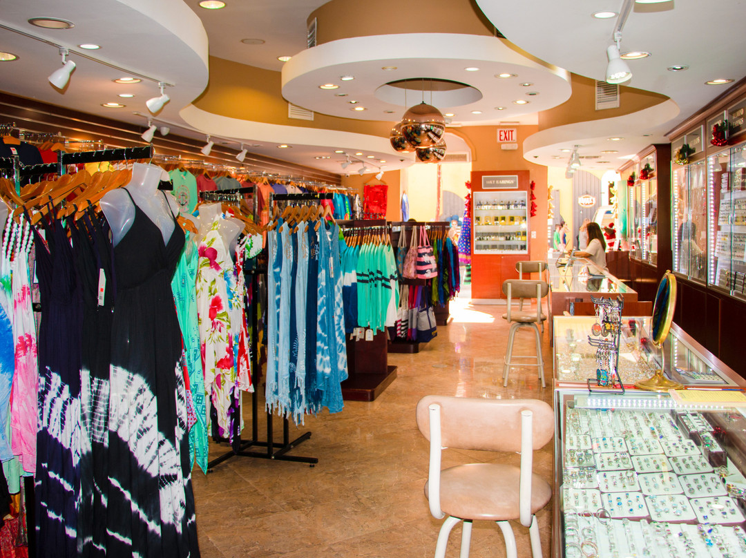 Gold Land-圣 托马斯必去景点